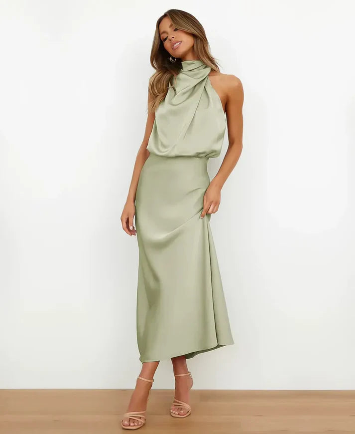 Salbeigrünes Carla Satin-Midikleid mit elegantem Neckholder-Ausschnitt