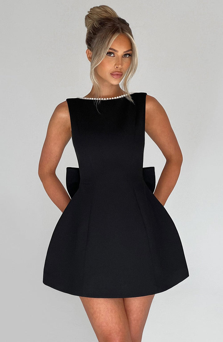 Emilia | Damen Ärmelloses Minikleid mit Perlen