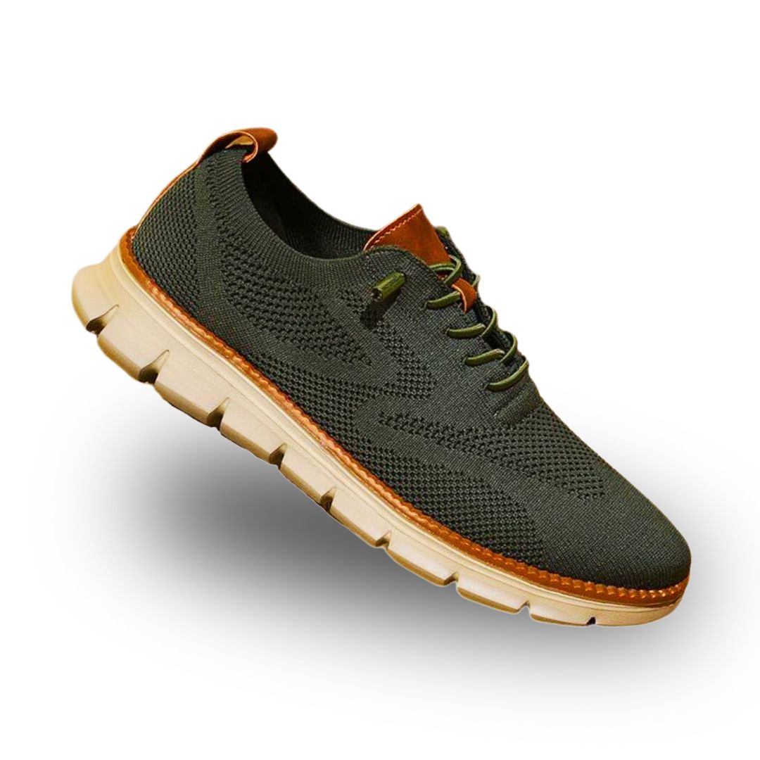 Olivgrüner Herren-Mesh-Sneaker mit braunen Lederoptik-Details und flexibler, heller Laufsohle.