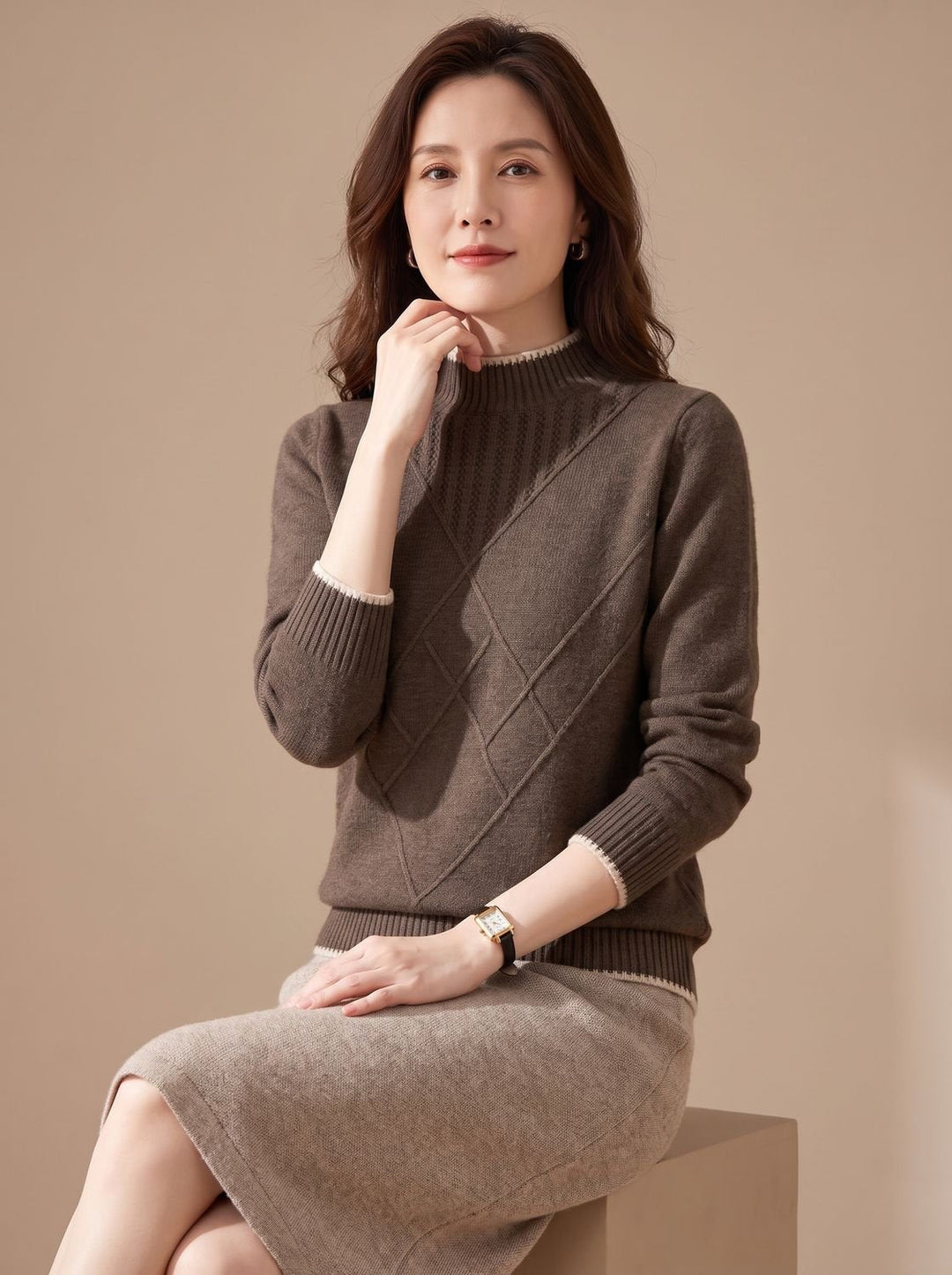 Hanna | Women's Turtleneck Sweater with Diamond Pattern