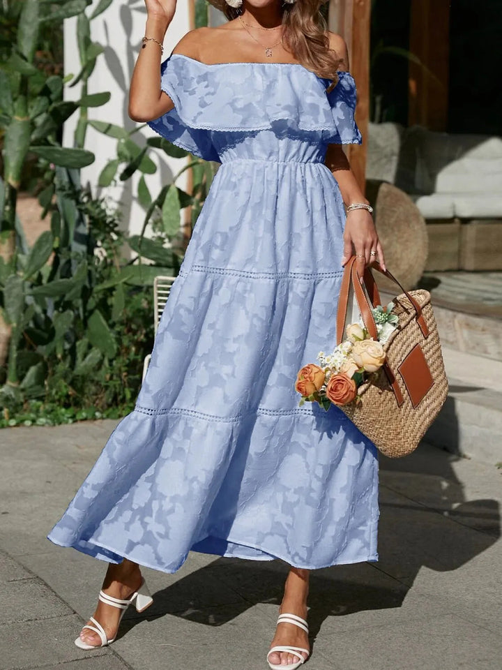 Hellblaues Helena Off-Shoulder Maxikleid mit Blumenmuster und Stufenrock