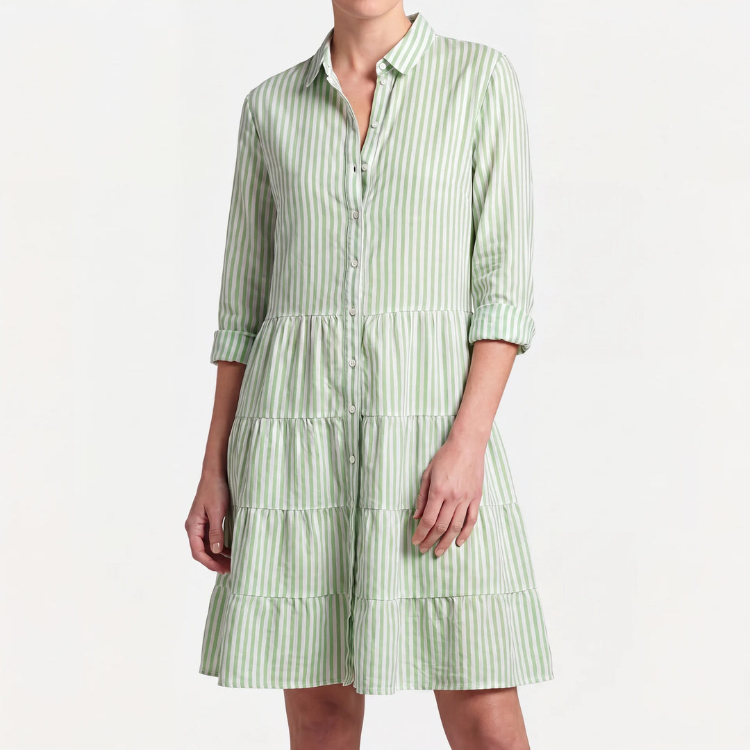 Clara Damen gestreiftes Midi Blusenkleid in Grün-Weiß mit Hemdkragen und Stufenrock.