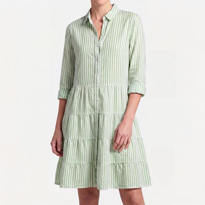 Clara Damen gestreiftes Midi Blusenkleid in Grün-Weiß mit Hemdkragen und Stufenrock.