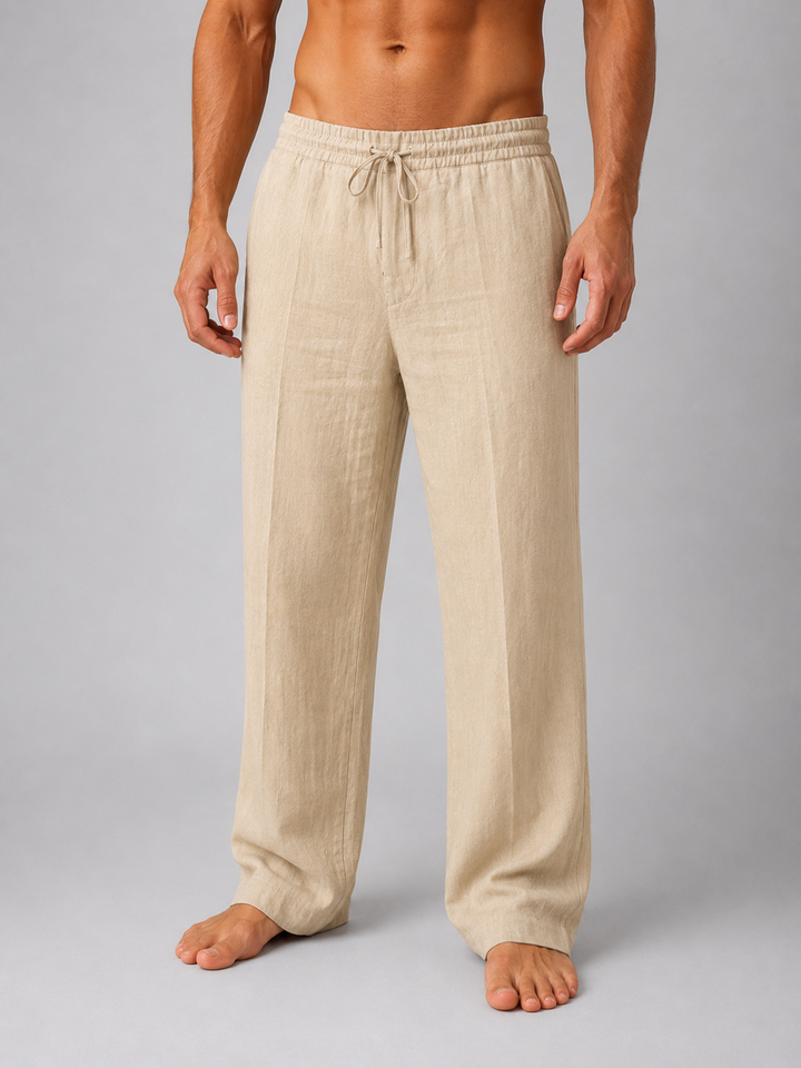 Beige Herren-Leinenhose mit elastischem Bund, Kordelzug und lockerer Passform für einen entspannten Sommer-Look.
