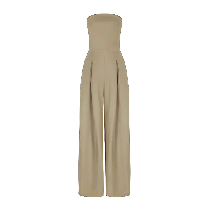 Trägerloser Larissa Jumpsuit in Beige mit weitem Bein und plissierter Front.