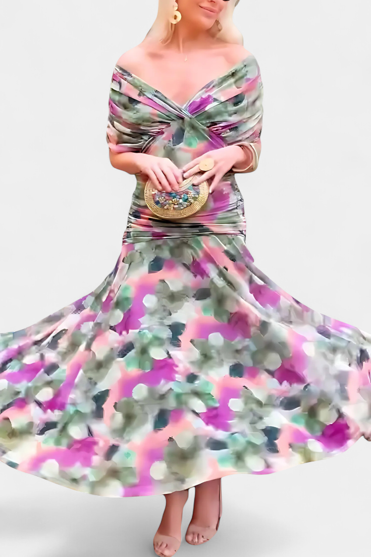 Elegantes Melina Maxikleid mit V-Ausschnitt, geraffter Taille und buntem Blumenmuster in fließender Passform.