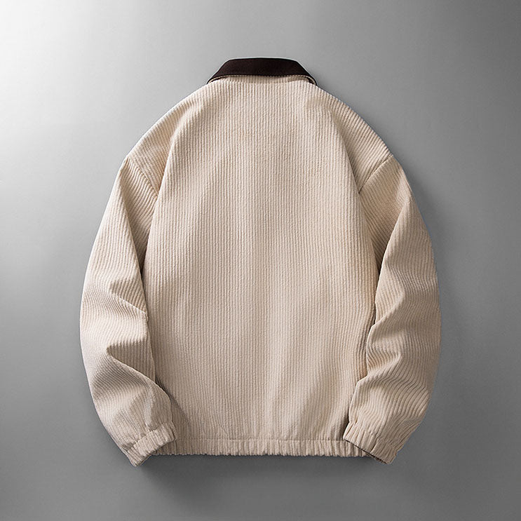 Beige Herren-Cordjacke mit dunklem Kontrastkragen, elastischen Bündchen und geradem Schnitt in Rückenansicht.