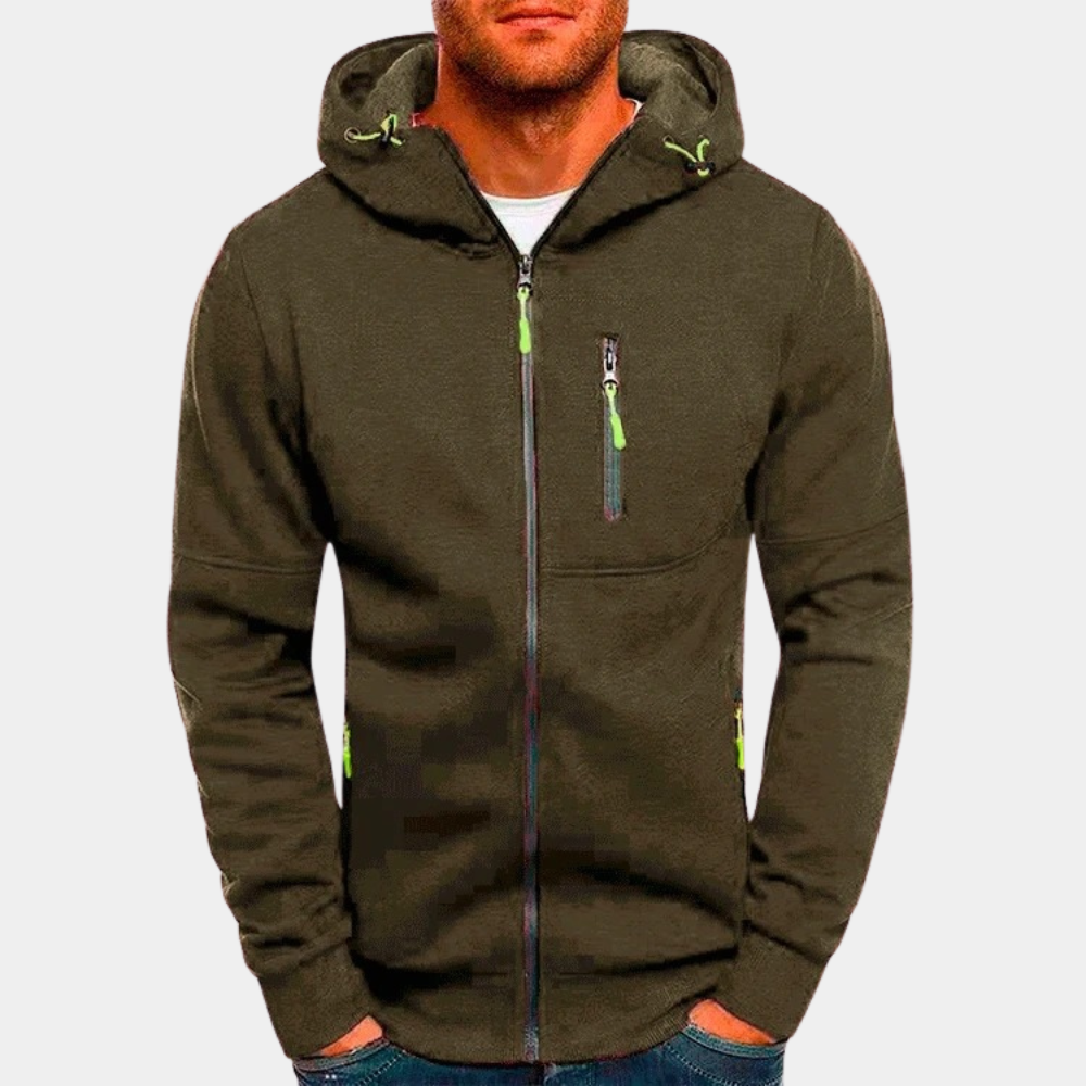 Dunkelgrüne Herren-Sweatjacke mit Kapuze, Reißverschluss und auffälligen neongrünen Zipper-Details an Brust und Taschen.
