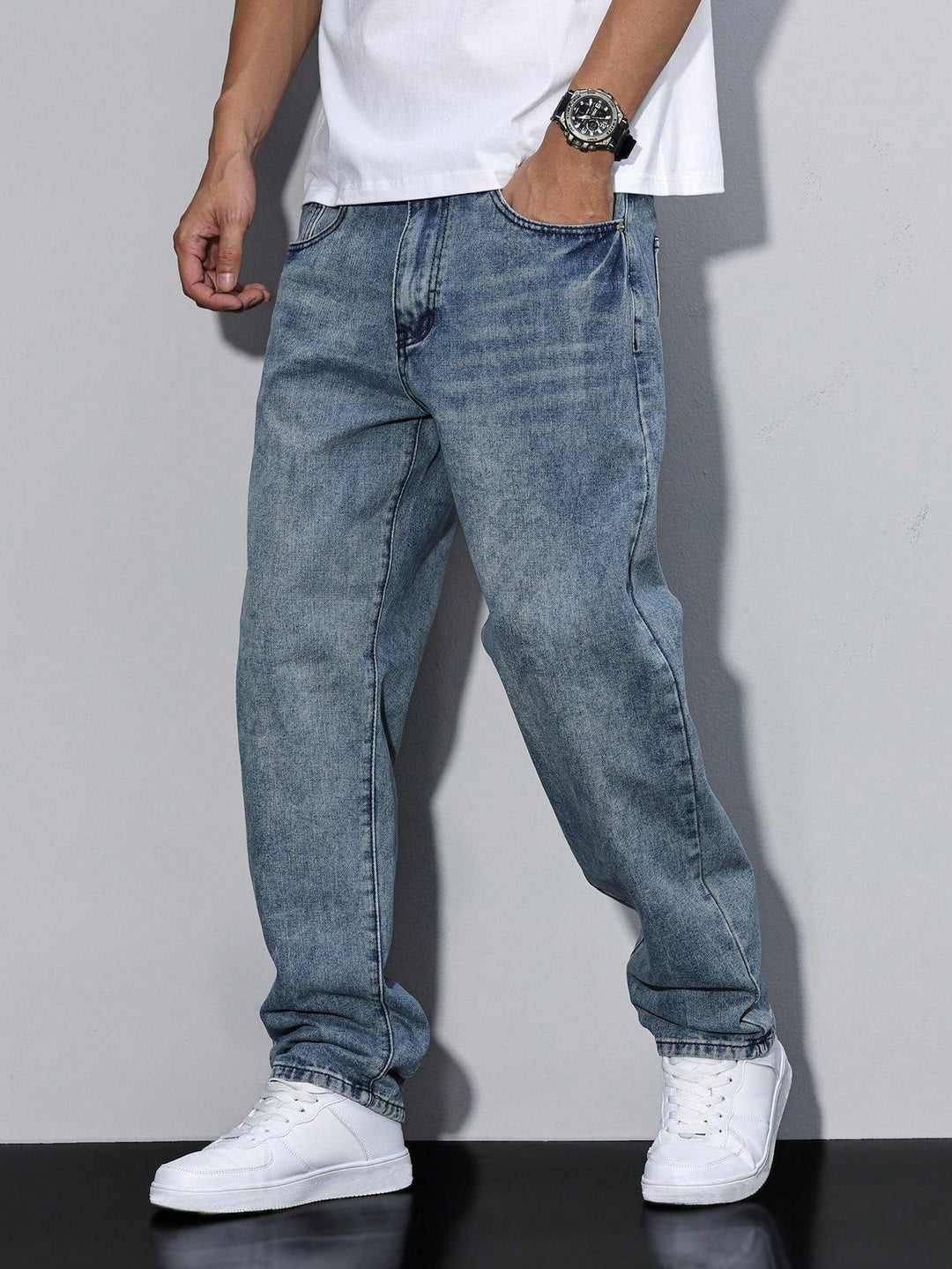 Robert | Jean à jambe droite pour homme