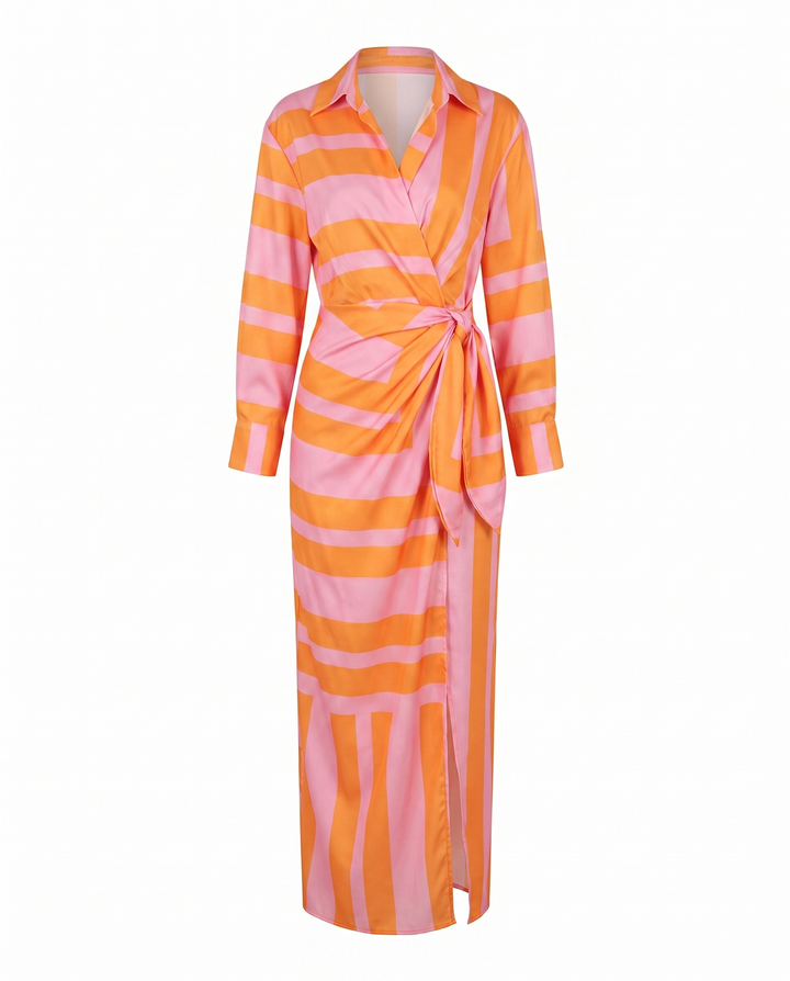 Sophie Wickel-Maxikleid in Orange und Rosa mit Kragen und Taillenbindung