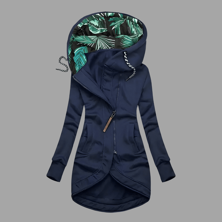 Dunkelblaue Damen-Kapuzenjacke mit asymmetrischem Reißverschluss und floralem Innenfutter in der Kapuze.